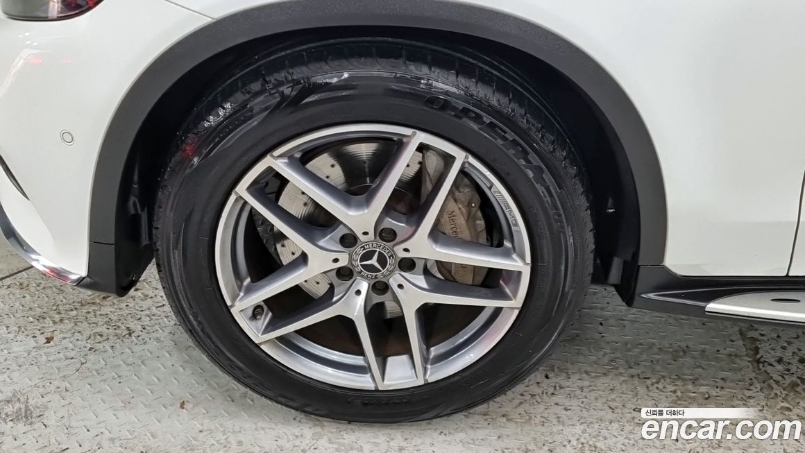 Mercedes-Benz GLC-Class 2018