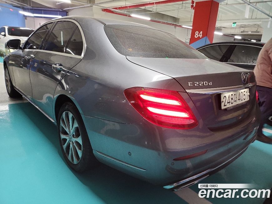 Mercedes-Benz E-Class 2020