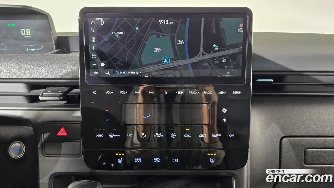 Hyundai Staria 2022