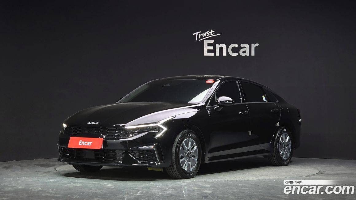 Kia K5 2025