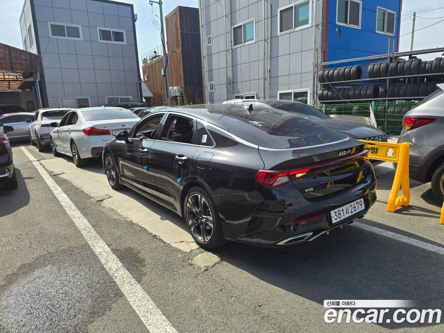 Kia K5 2023