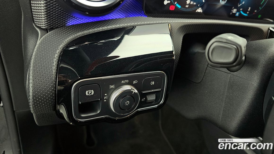 Mercedes-Benz A-Class 2022