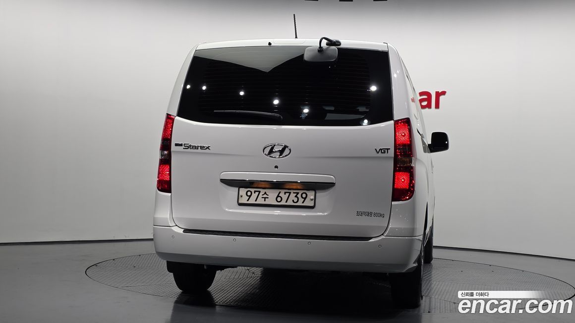 Hyundai Starex 2021