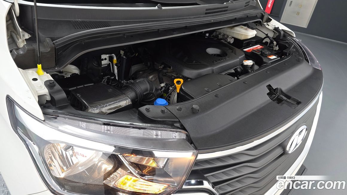 Hyundai Starex 2021