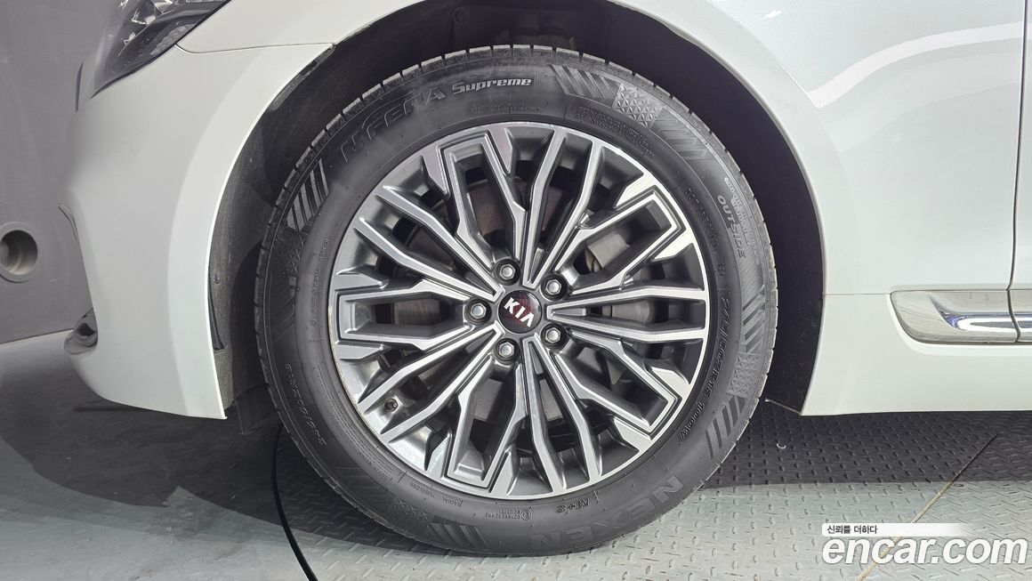 Kia K9 2020