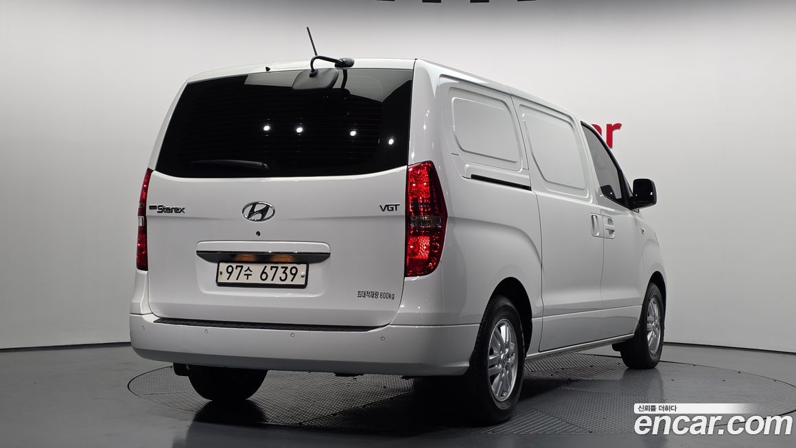 Hyundai Starex 2021