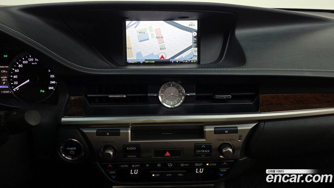 Lexus ES 2015