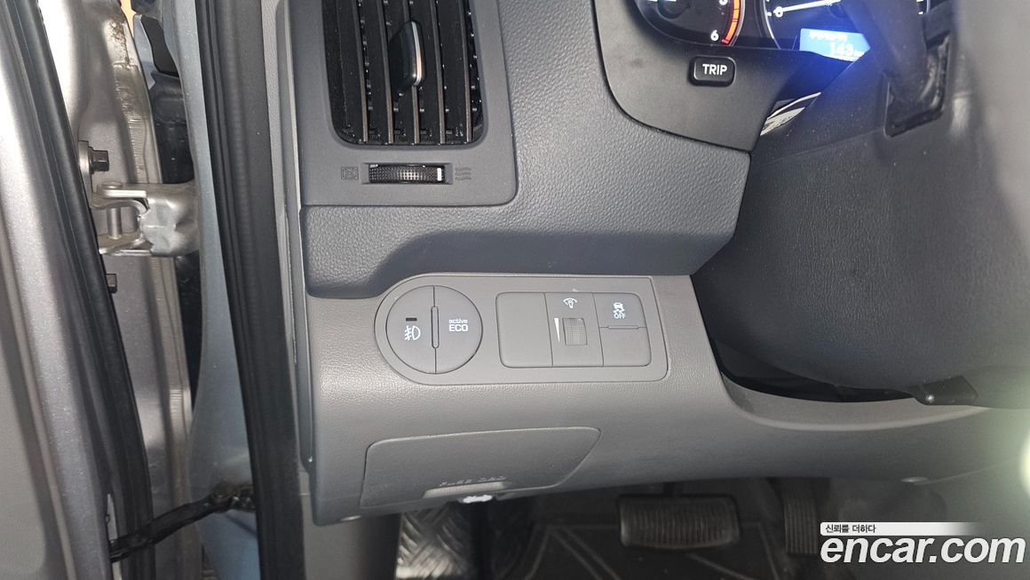Hyundai Starex 2021