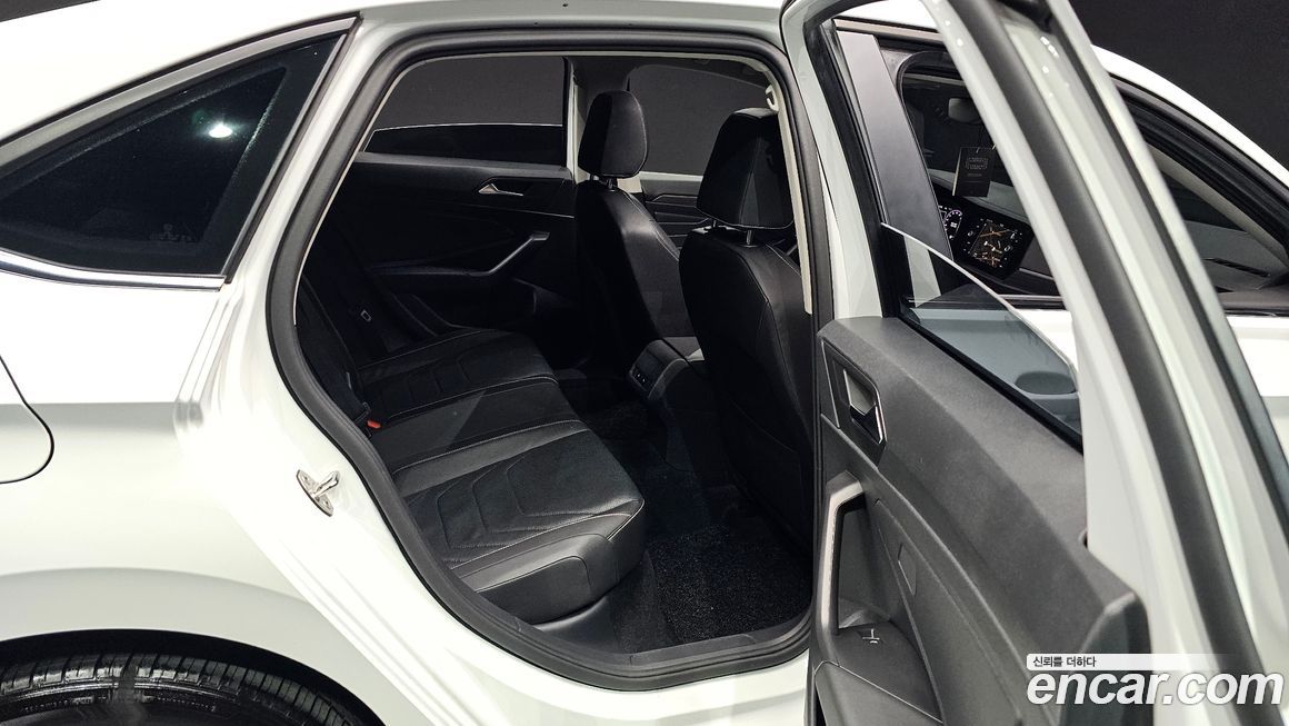 Volkswagen Jetta 2023