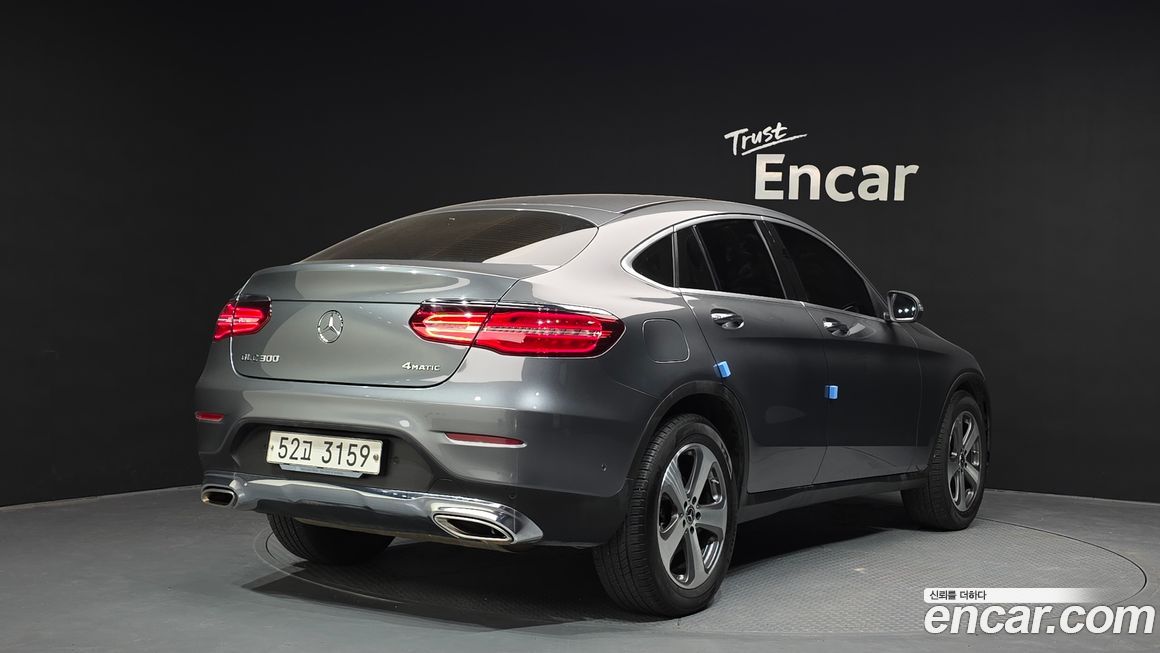 Mercedes-Benz GLC-Class 2019