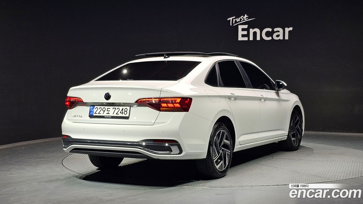 Volkswagen Jetta 2023