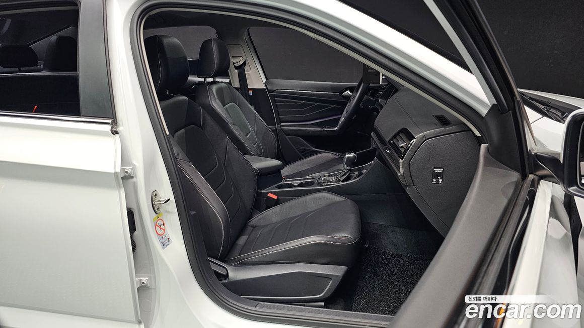 Volkswagen Jetta 2023