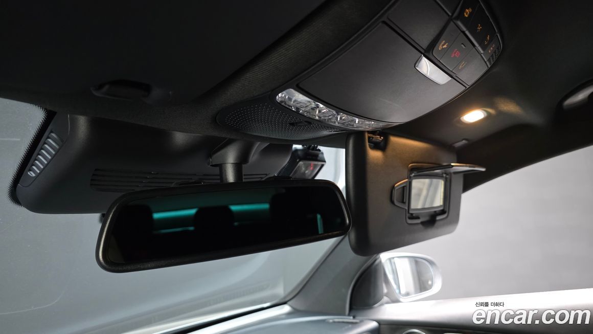 Mercedes-Benz GLC-Class 2019