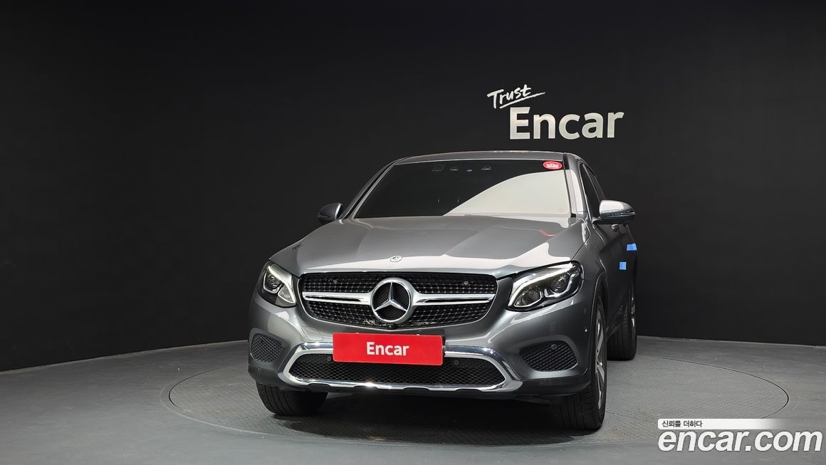 Mercedes-Benz GLC-Class 2019