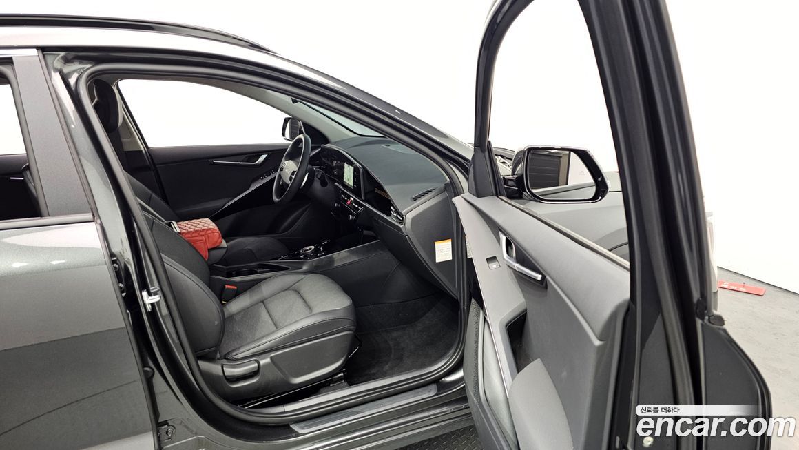 Kia Niro 2025
