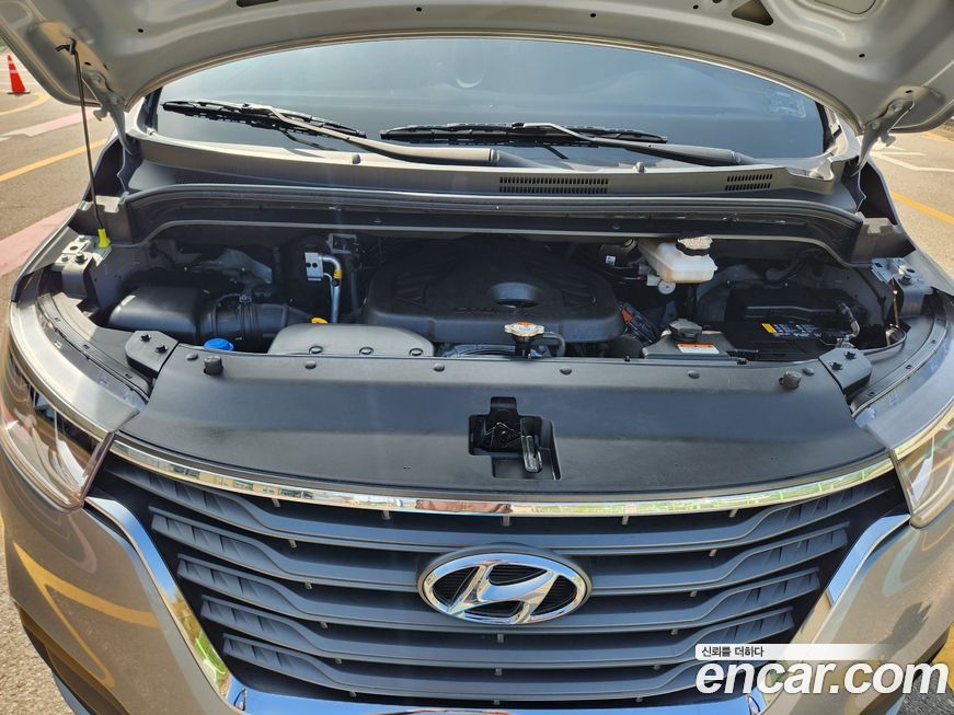 Hyundai Starex 2020