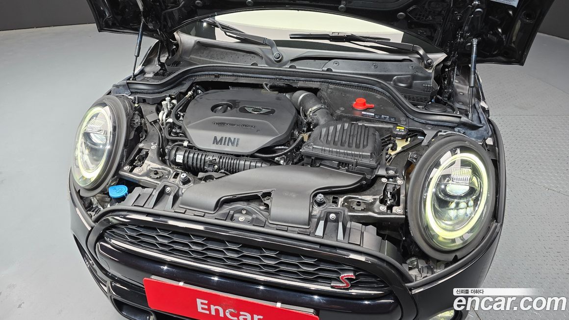 Mini Cooper Convertible 2019