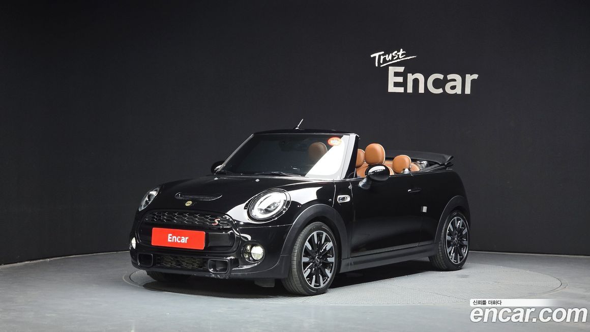 Mini Cooper Convertible 2019