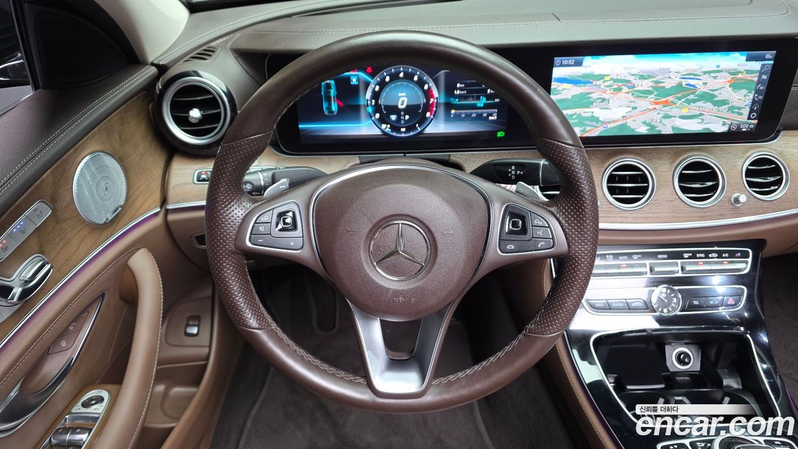 Mercedes-Benz E-Class 2018