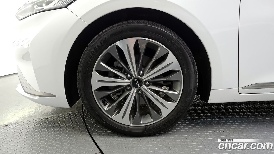 Kia K8 2023