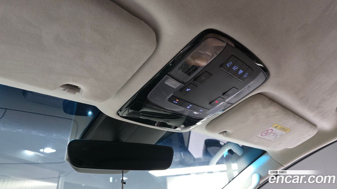 Hyundai Staria 2022