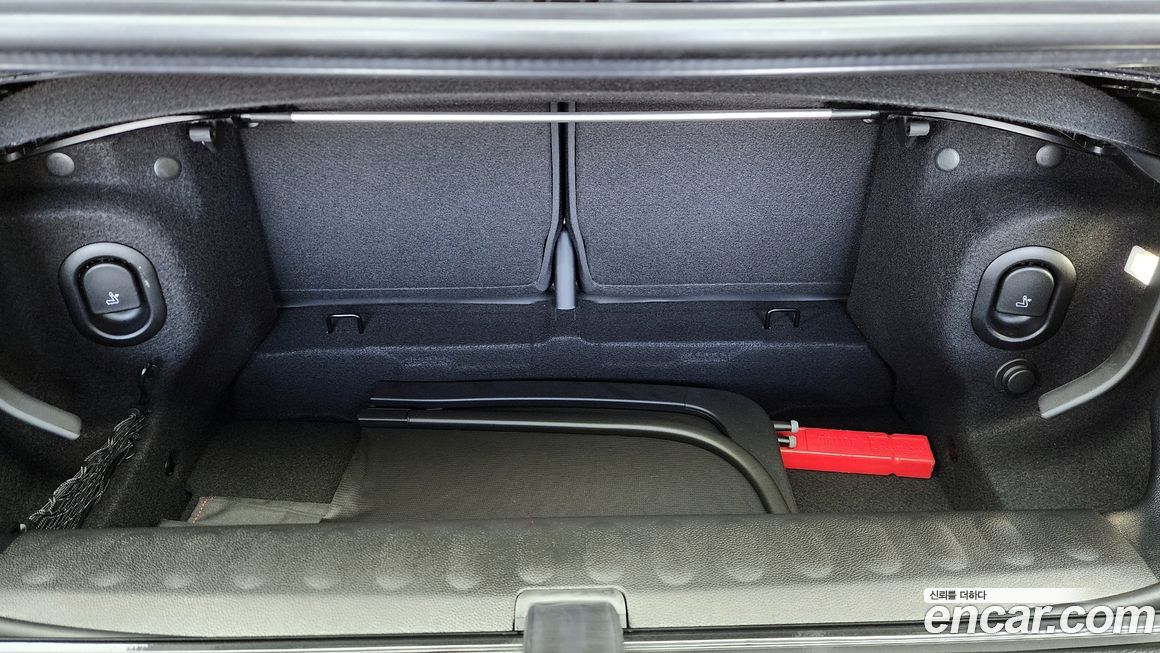 Mini Cooper Convertible 2024