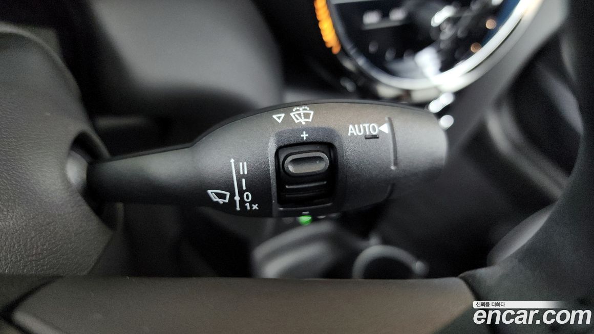 Mini Cooper Convertible 2024