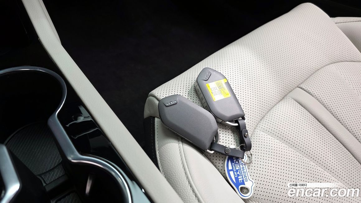 Kia K5 2025