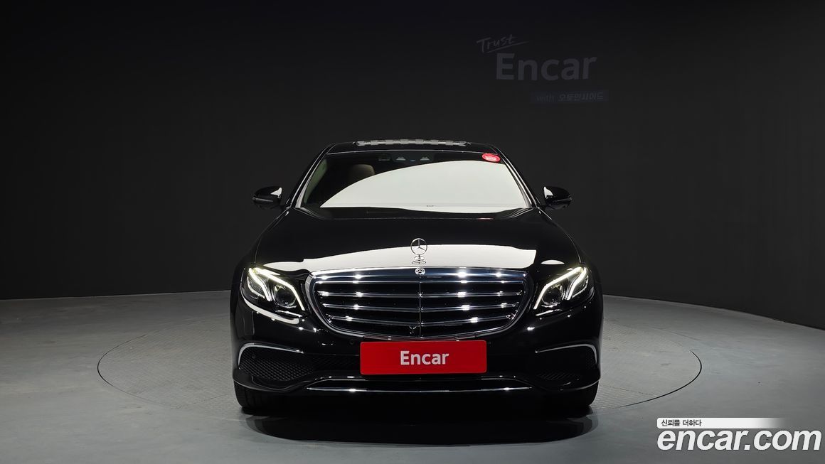 Mercedes-Benz E-Class 2018