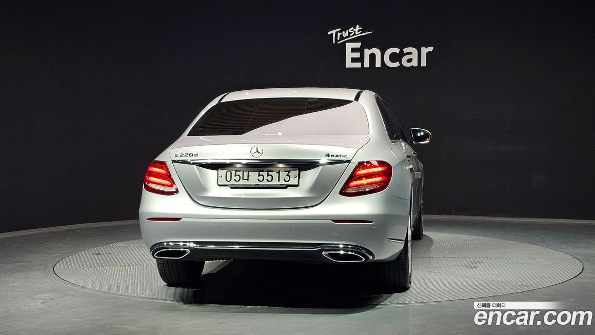 Mercedes-Benz E-Class 2017
