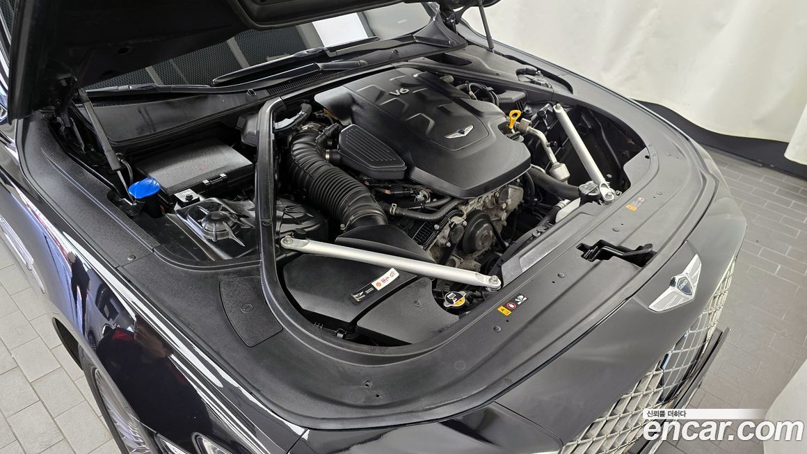 Genesis G90 2021