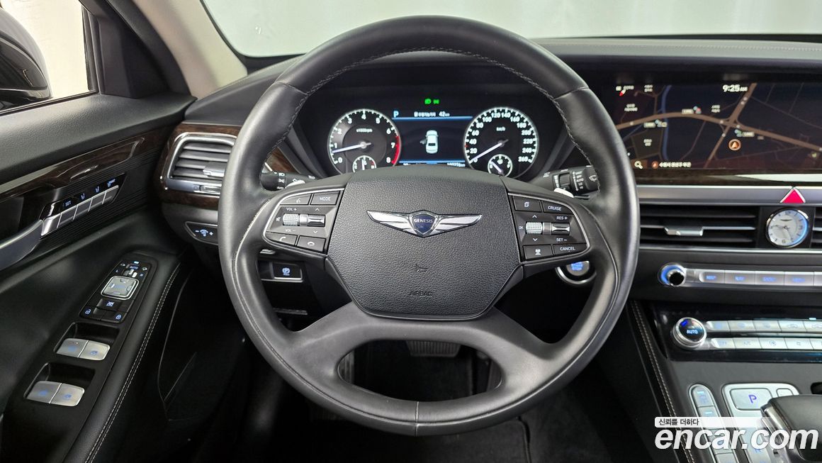Genesis G90 2021