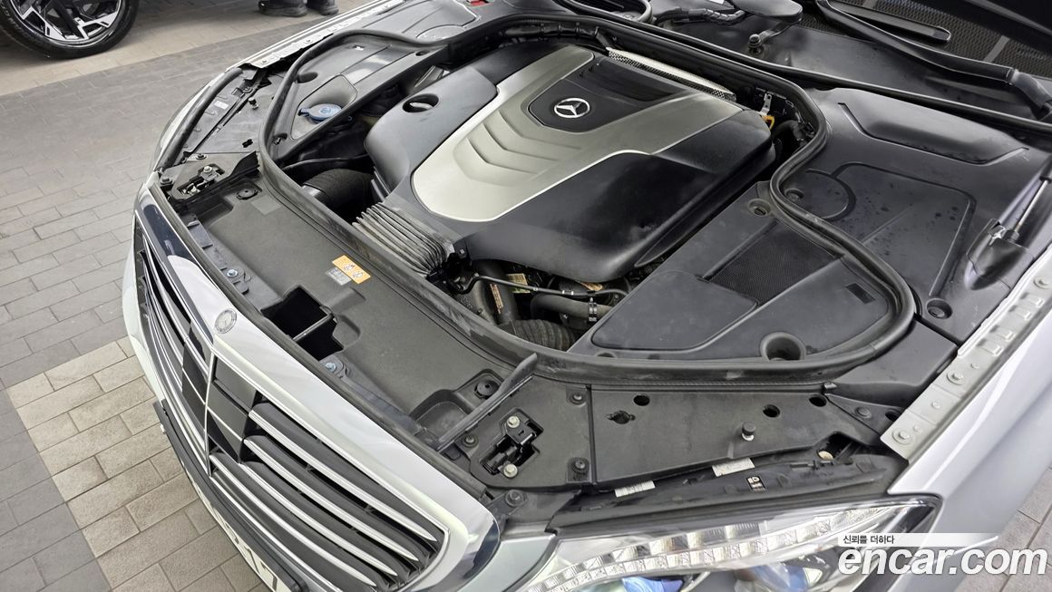 Mercedes-Benz S-Class 2016