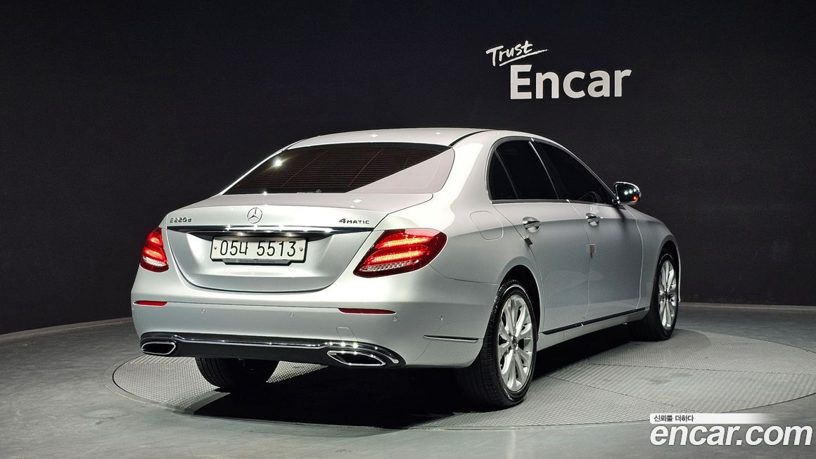 Mercedes-Benz E-Class 2017