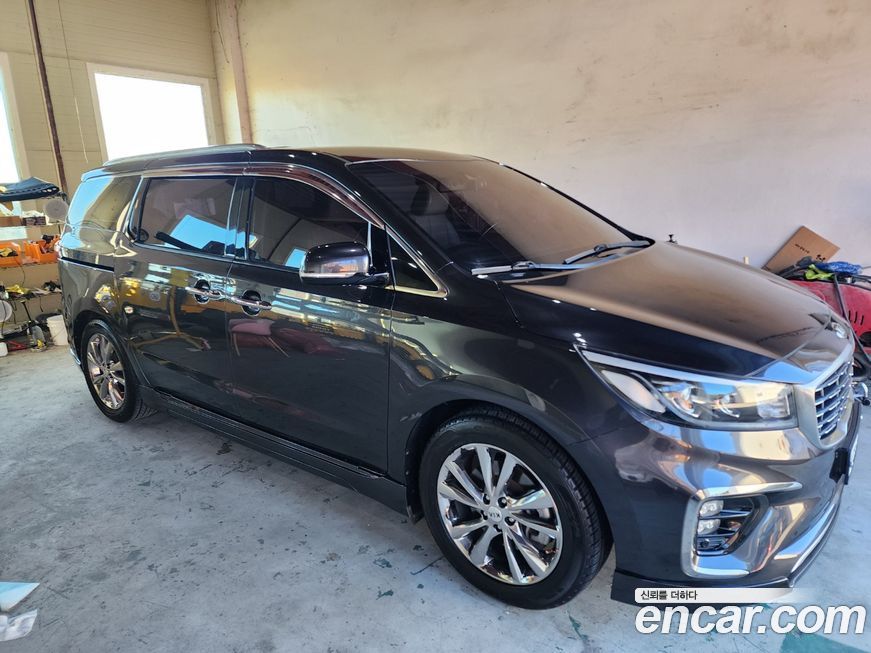 Kia Canival 2019