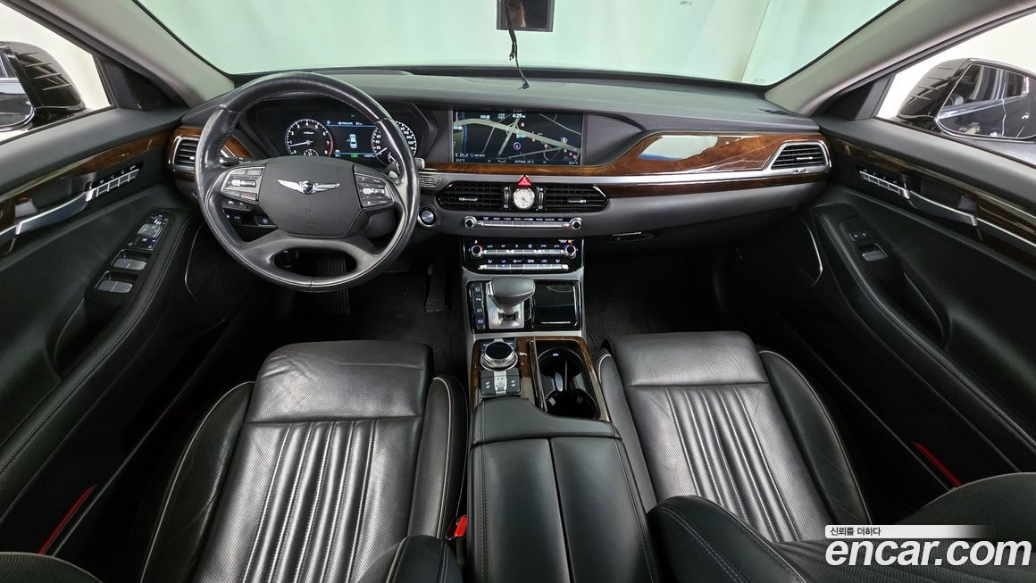 Genesis EQ900 2016