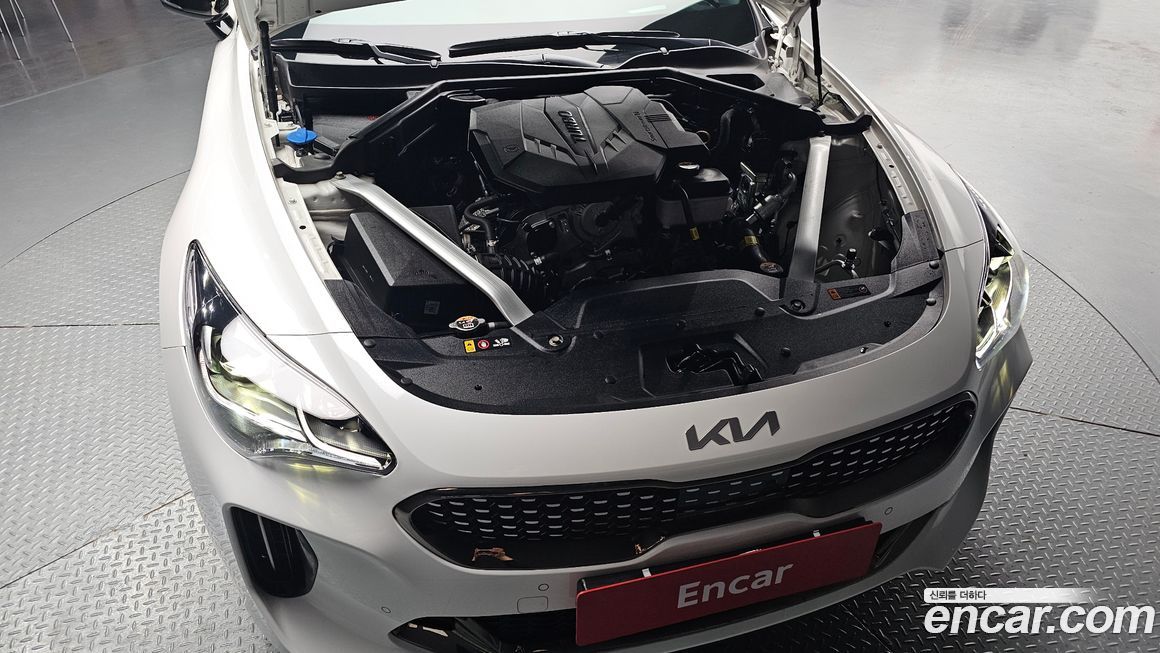 Kia Stinger 2023