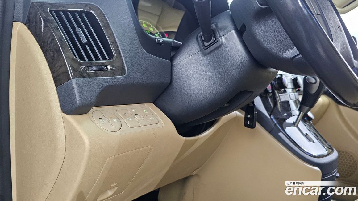 Hyundai Starex 2015