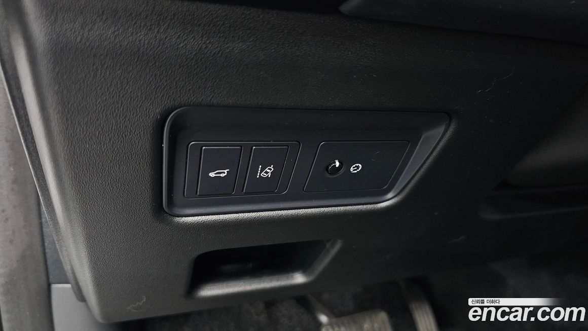 Land Rover Discovery 2018