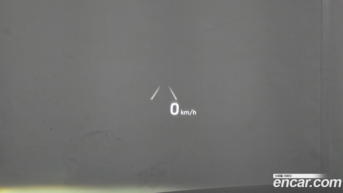 Genesis EQ900 2016