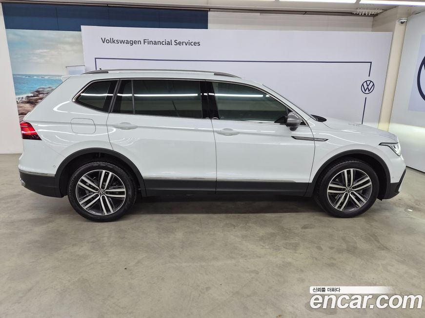 Volkswagen Tiguan 2024