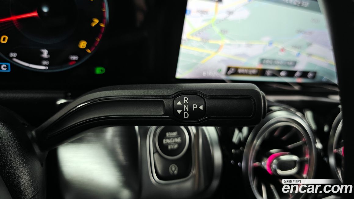 Mercedes-Benz GLB-Class 2021