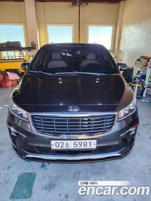 Kia Canival 2019