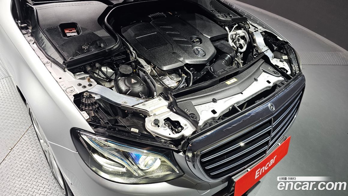Mercedes-Benz E-Class 2017