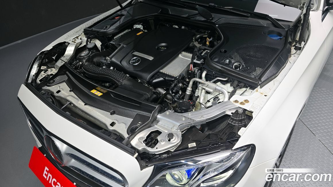 Mercedes-Benz E-Class 2020