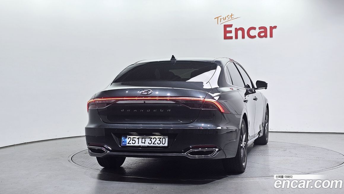 Hyundai Grandeur 2020