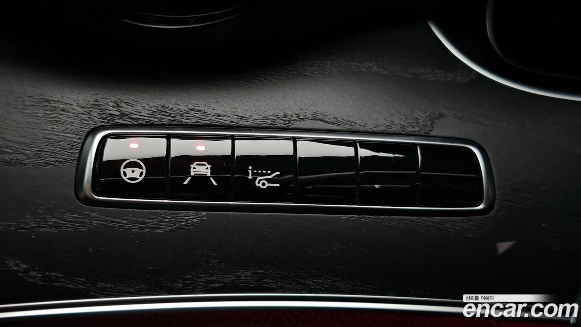 Mercedes-Benz E-Class 2020