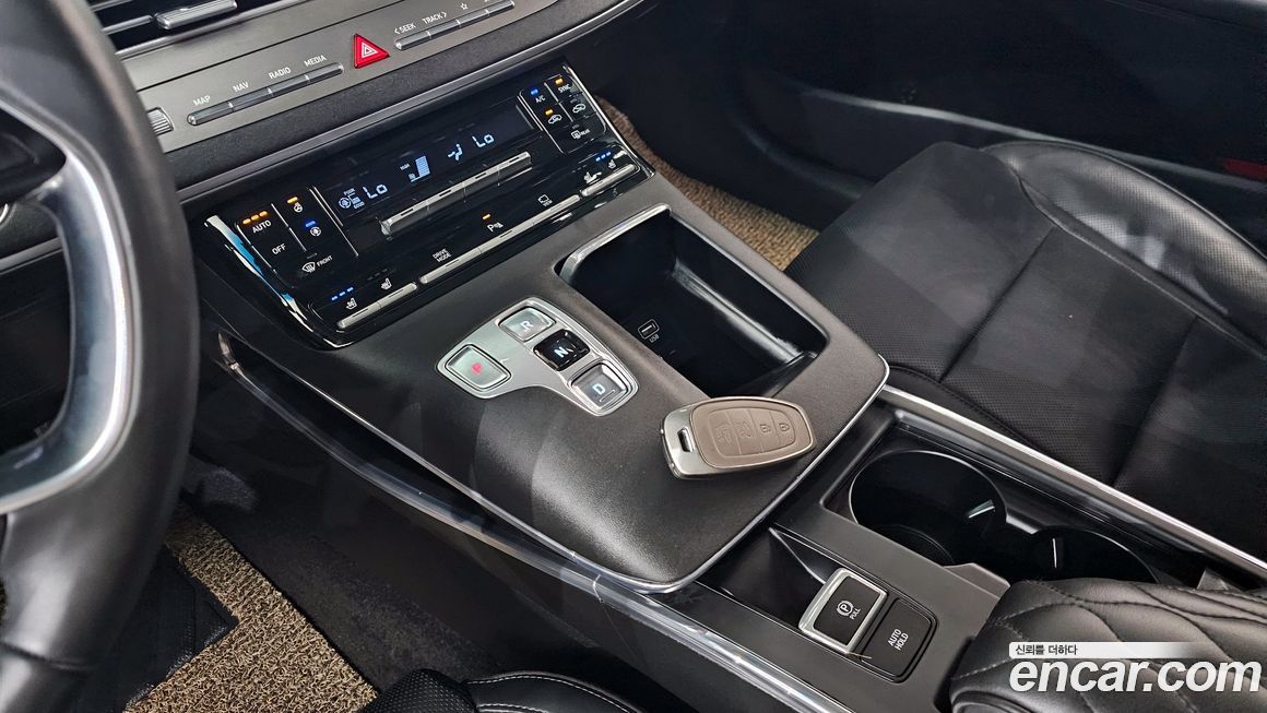 Hyundai Grandeur 2020