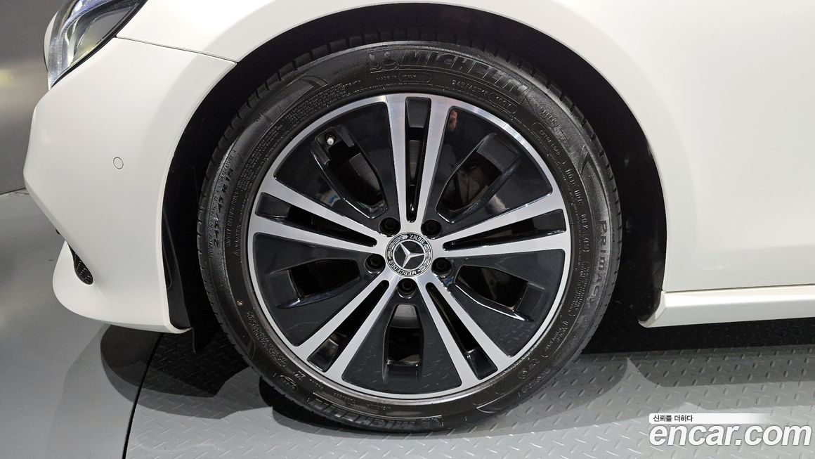 Mercedes-Benz E-Class 2020