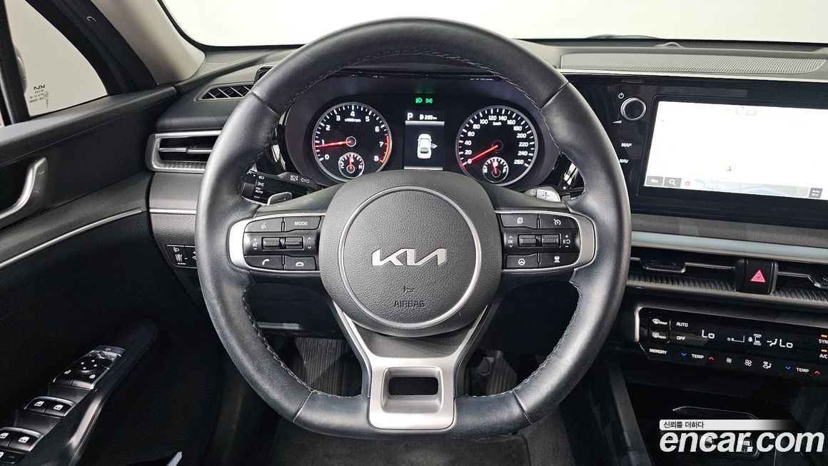 Kia K5 2023